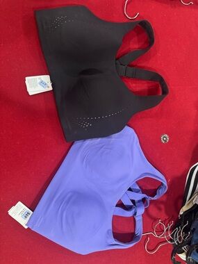lululemon athletica Wireless Sports Bras - Black & Lavender